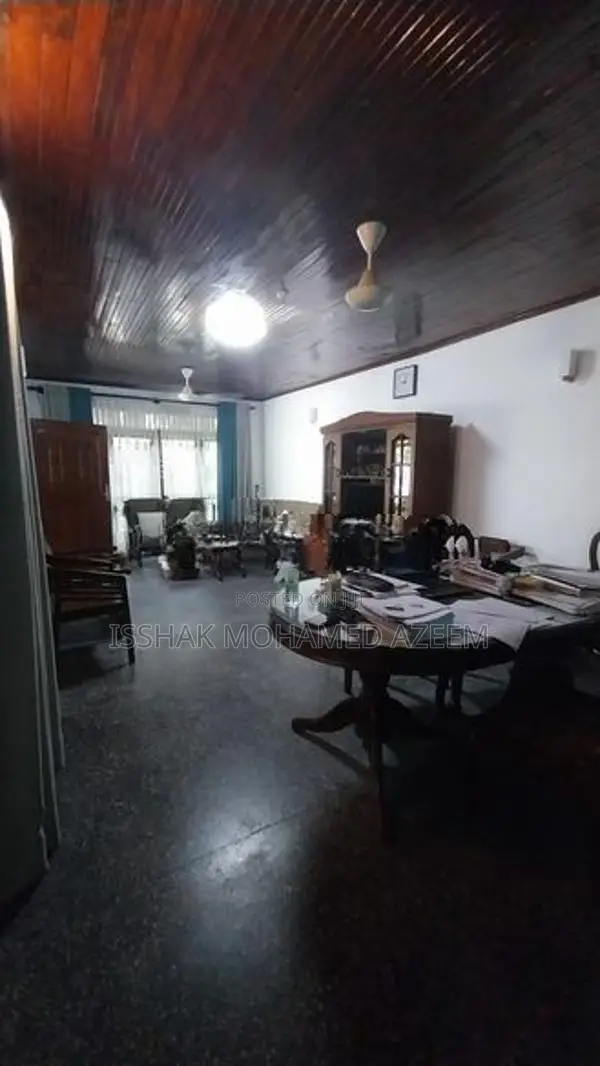 Single Story House for Sale - Mount Lavinia