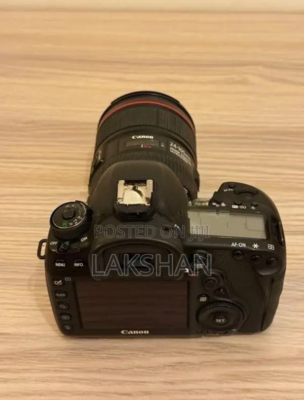 Canon 5D Mark IV Camera
