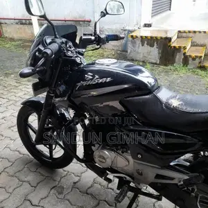 Bajaj Pulsar 150 2016