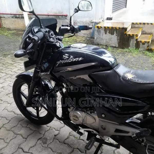 Bajaj Pulsar 150 2016