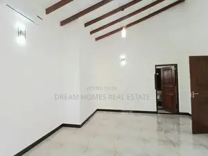 4 Bedroom House for Sale in Piliyandala