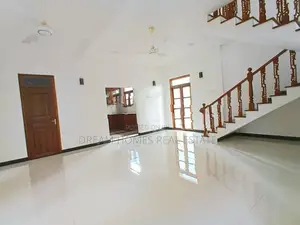 4 Bedroom House for Sale in Piliyandala