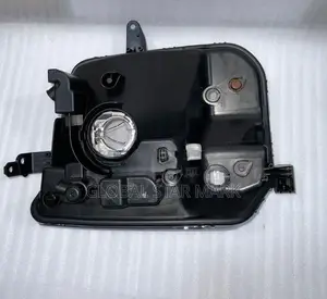 Suzuki Every DA17 Headlamp Left (l)