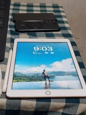 Apple iPad 6th Gen