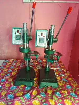 Cup Sealer Machine