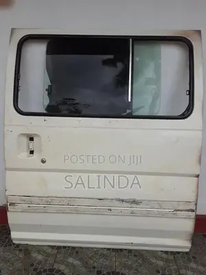 VX Nissan Caravan Doors