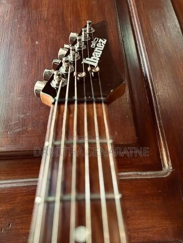 Ibanez Gio GRX 80 Electric Guitar