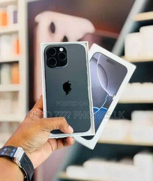 Apple iPhone 16 Pro Max 256GB (Used)