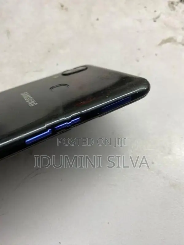 Samsung Galaxy A10s (Used)