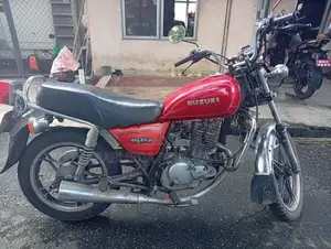 Suzuki GN 125 H 2003