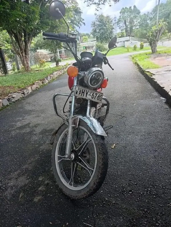 Suzuki GN 125 H 2003