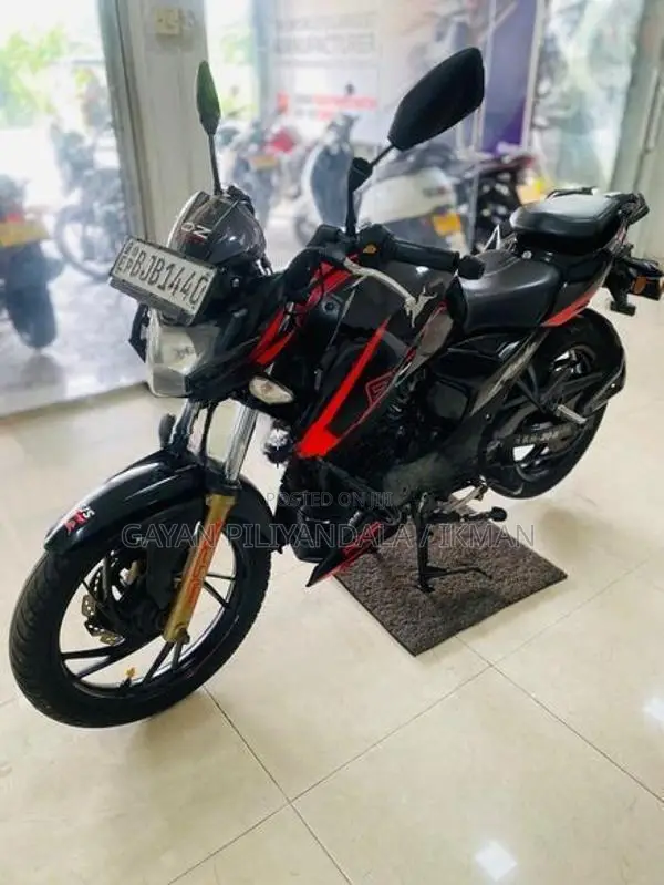 TVS Apache RTR 200 2019