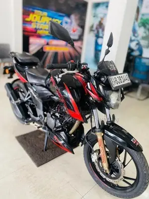 TVS Apache RTR 200 2019