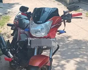 TVS Phoenix 2013