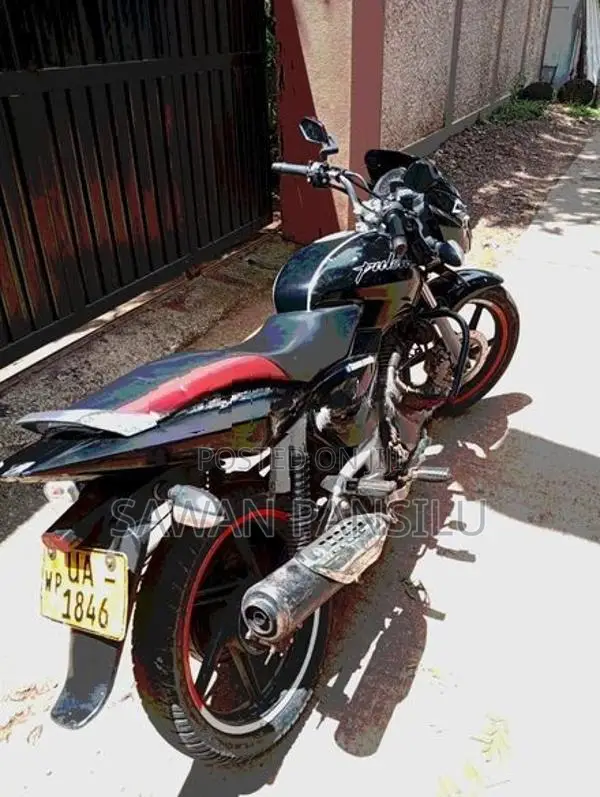 Bajaj Pulsar 180 2007