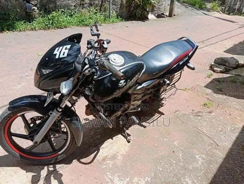 Bajaj Pulsar 180 2007