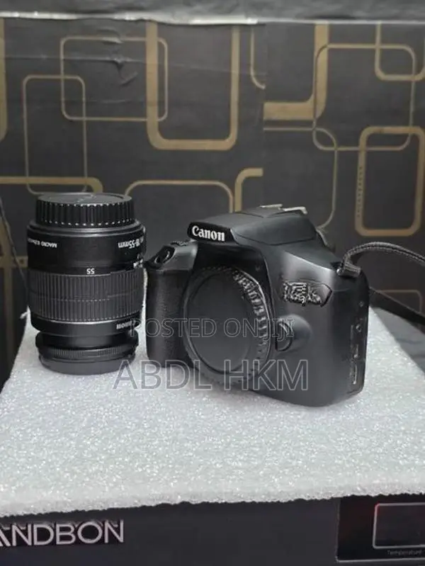Canon 1300D Camera