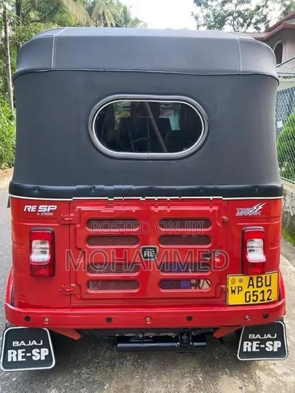 Bajaj RE 2019