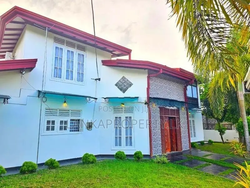 Fully Furnished Two-Storey House for Sale – Gampaha / Yakkala