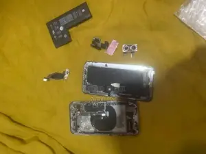 Apple iPhone XS for Parts