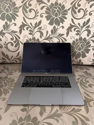 MacBook Pro 15” 2016 Touch Bar