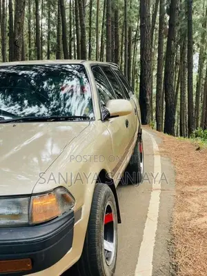 Toyota Corona 1990