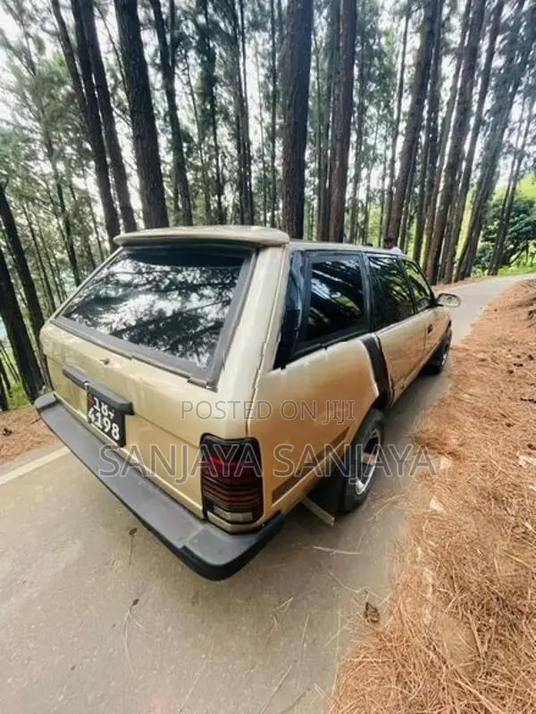 Toyota Corona 1990