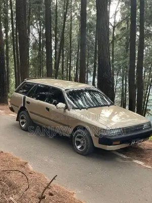 Toyota Corona 1990