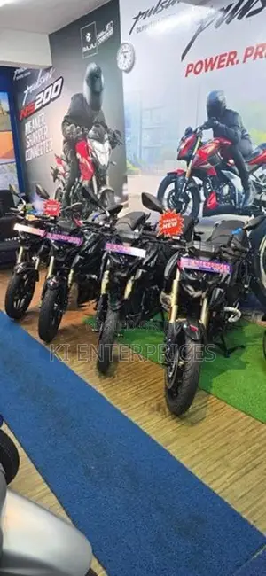Bajaj Pulsar N160 Premium 2026