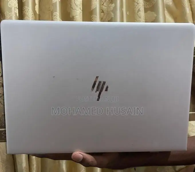 HP i7 Laptop