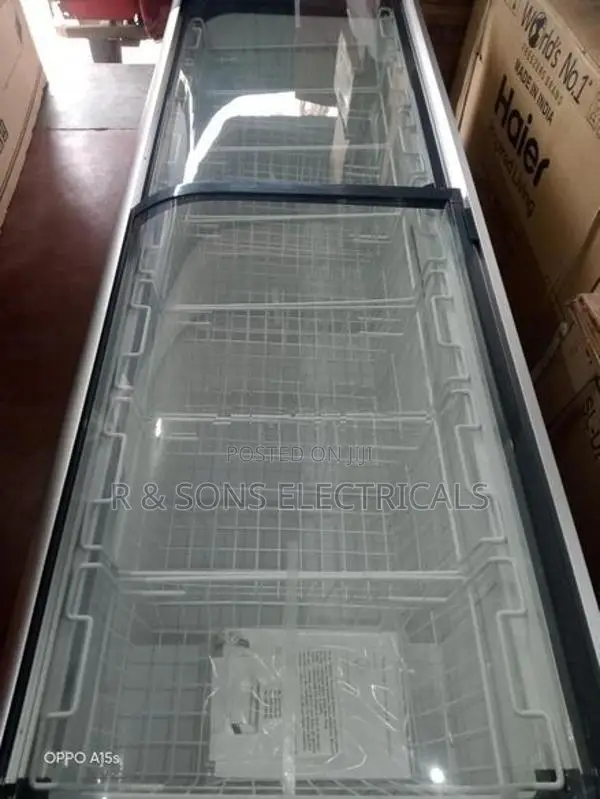 Sisil 615L Display freezer