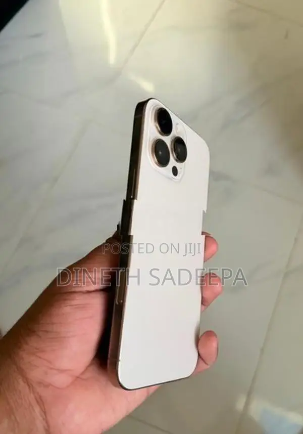 Apple iPhone 16 Pro Max (Used)