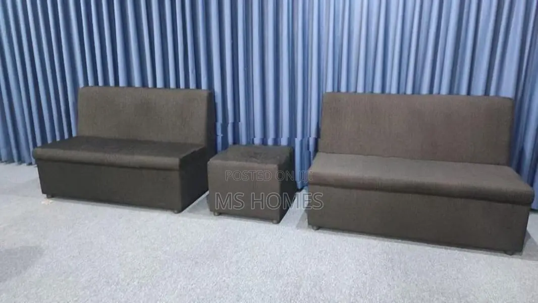 4ft Lobby Sofa
