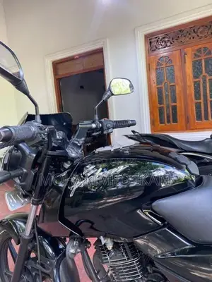 Bajaj Pulsar 150 2014