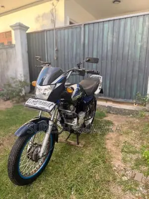 Bajaj CT100 2005