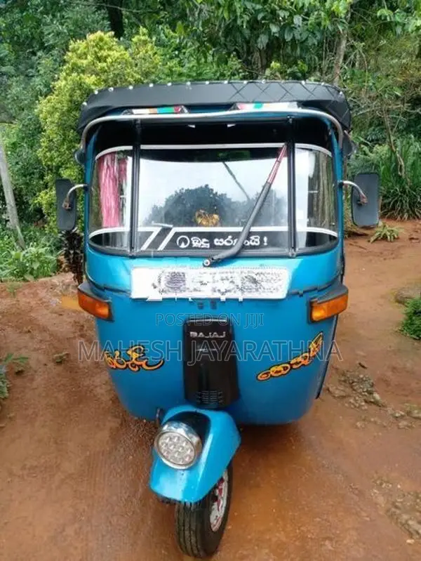 Bajaj RE 2008