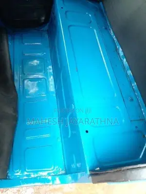 Bajaj RE 2008