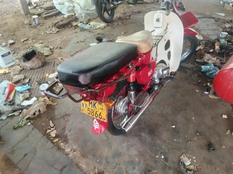 Honda MD 90 2004
