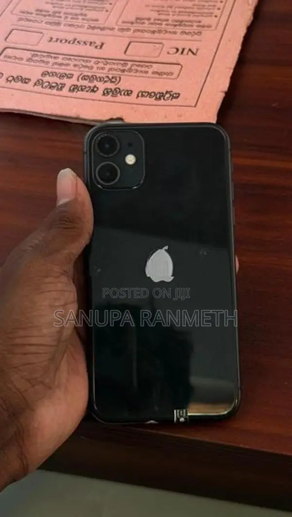 Apple iPhone 11 (Used)