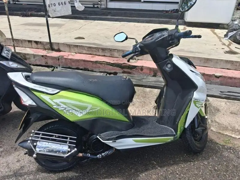 Honda Dio SCV 110 2017
