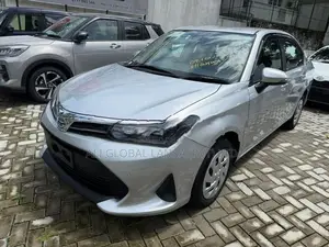 Toyota Axio Hybrid 2023