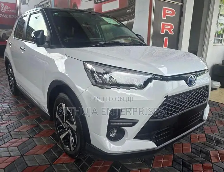 Toyota Raize Z Hybrid 360 2025