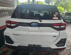 Toyota Raize Z Hybrid 360 2025