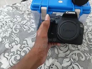 Canon 1500d
