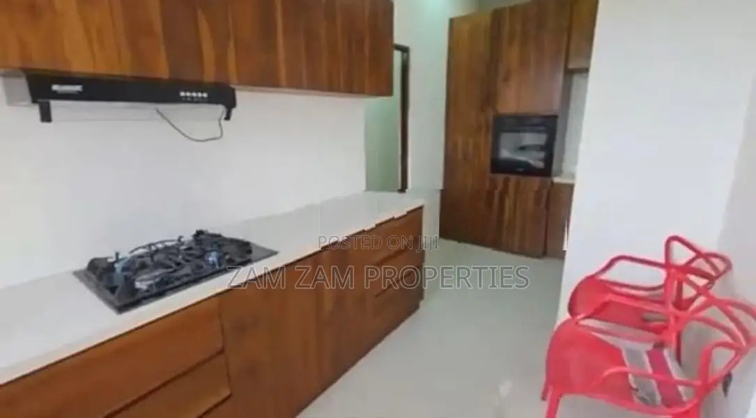 Fully Furnished Luxury Apartment For Rent in Colombo 5