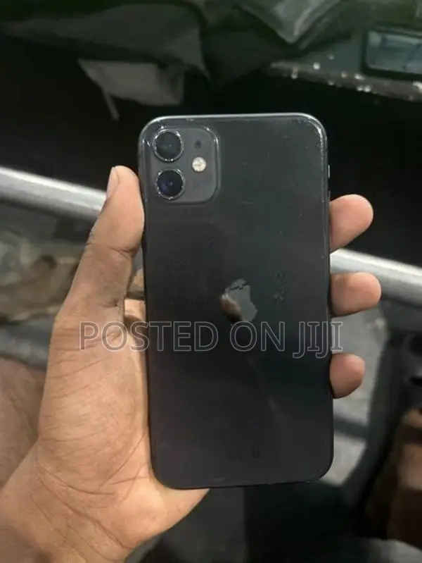 Apple iPhone 11 (Used)