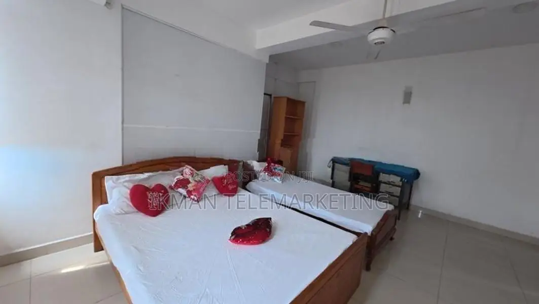 Fully Furnished Luxury Apartment Room for Short Term Rent Colombo 08