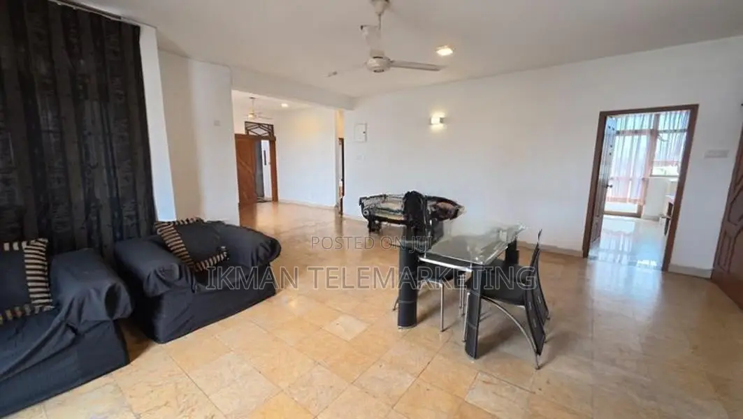 Fully Furnished Luxury Apartment Room for Short Term Rent Colombo 08