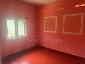 2 Story House for Lease in Colombo 15