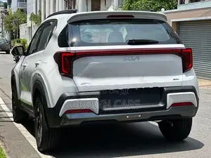 Kia Sonet GTX PLUS 2025